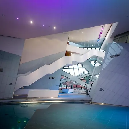 Westside By Ihg Berna