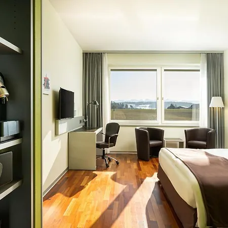 מלון Westside By Ihg