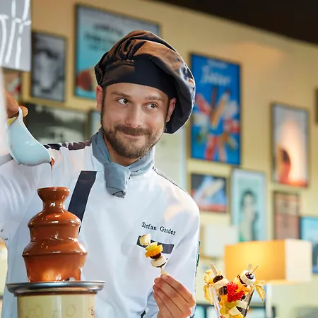 Hotel Westside By Ihg 4*