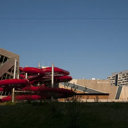 Westside By Ihg Berna