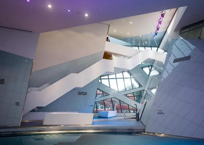 Westside By Ihg Berna