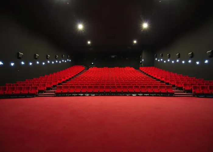 Westside By Ihg Hotel