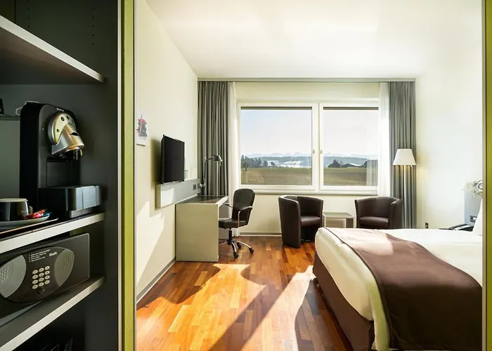 호텔 홀리데이 인 웨스트사이드